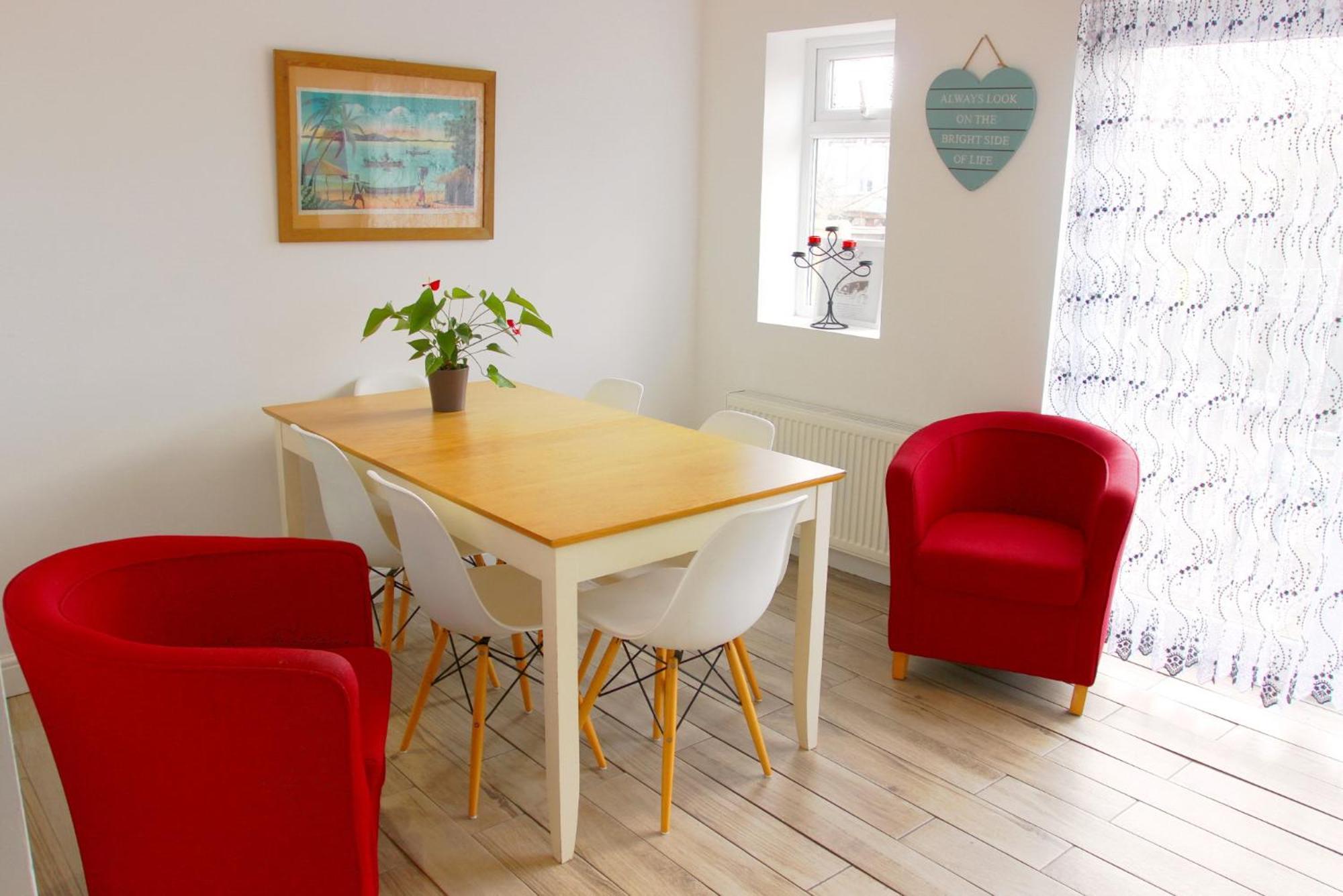 House Share With Few Ensuite Rooms Near Southmead Бристол Екстериор снимка